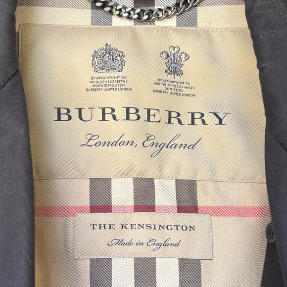 Burberry Black Double-Breasted Trench Coat size 8 women’s - Picture 3 of 16